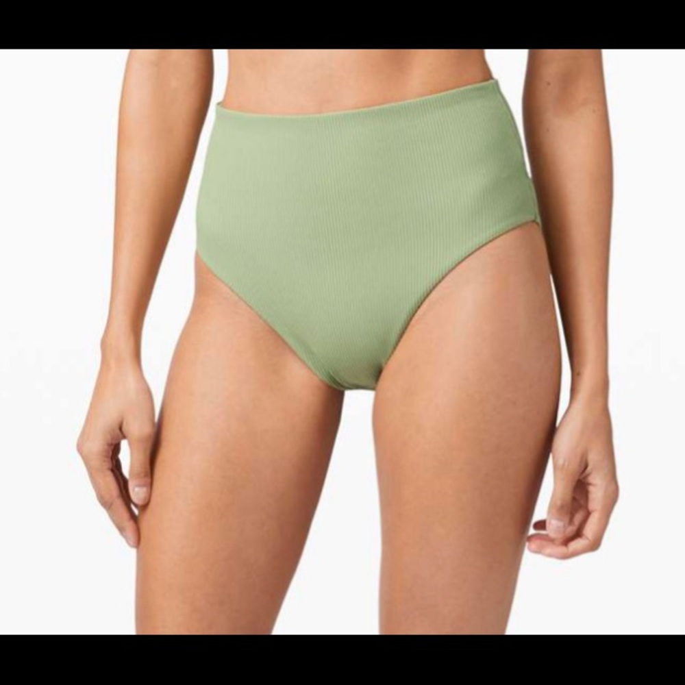 COPY - Lululemon high waisted bikini bottom
